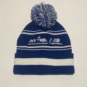 New Balance New York  Road Runner Cuffed Beanie Hat W/Pom Blue White O/S